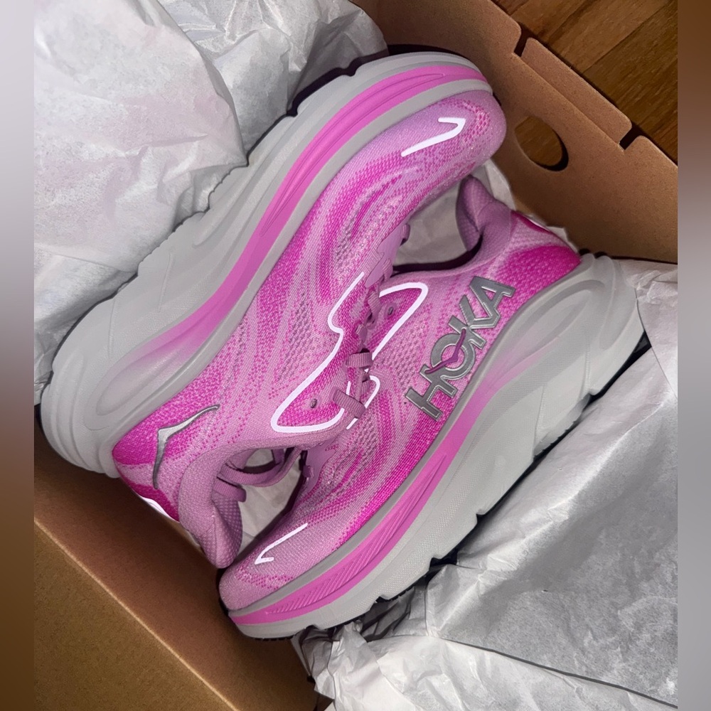RARE NWB Hoka Clifton 10 Flower Nectar / Neon Fuchsia Size 6.5
